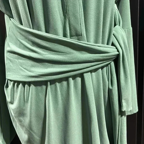 Bar III V-neck collar,loose fit,long sleeve scarf tie belt,ruching,stretch comfy - Picture 8 of 12